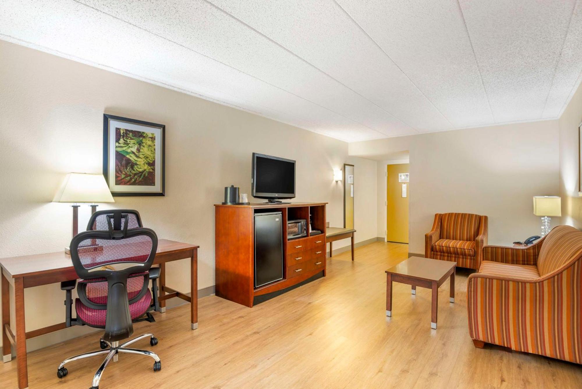 Best Western Plus Governor'S Inn Richmond Midlothian Exterior foto